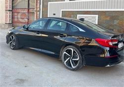 هۆندا ئەکۆرد